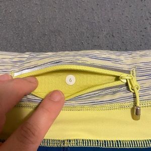 Lululemon 2 Toned shorts size 6